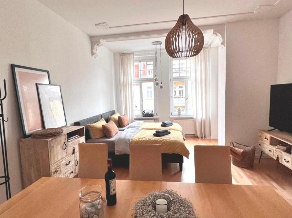 Feine Apartments In Der Suedstadt Von Erfurt Mit Kostenlosen Stellplatz & Flasche Wein Zur Begruessung Eksteriør billede